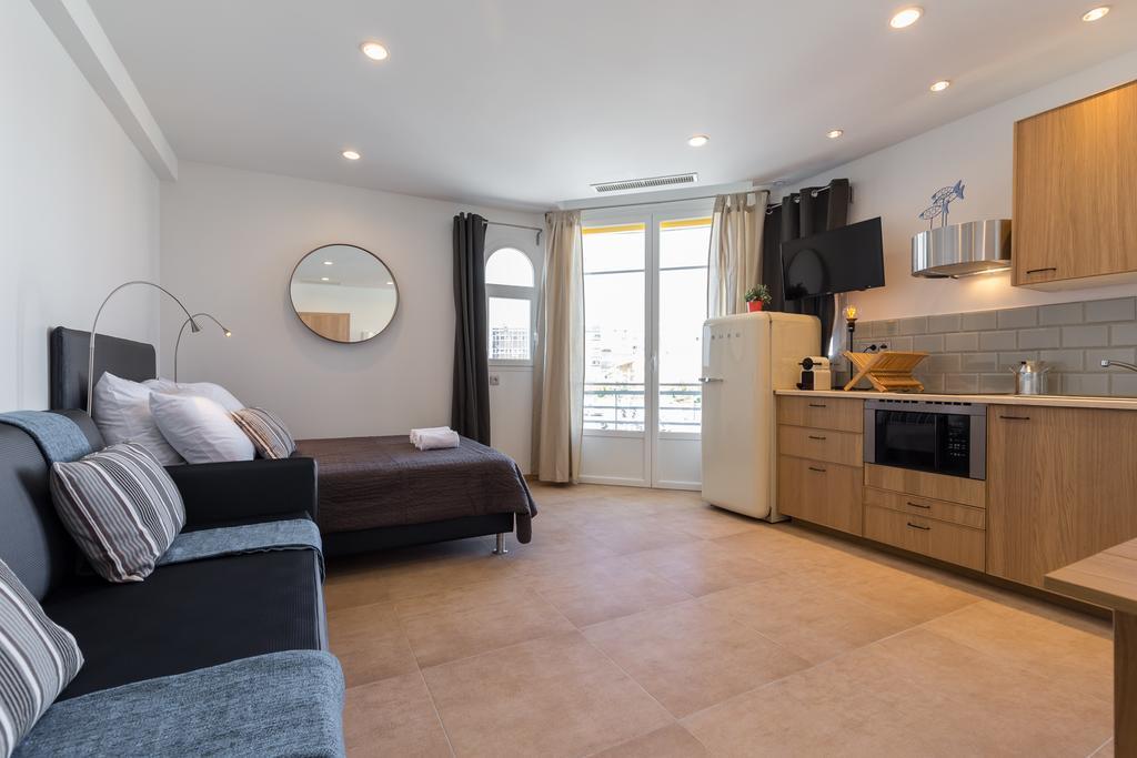 Palais Saint Pierre Apartment Cagnes-sur-Mer Ngoại thất bức ảnh