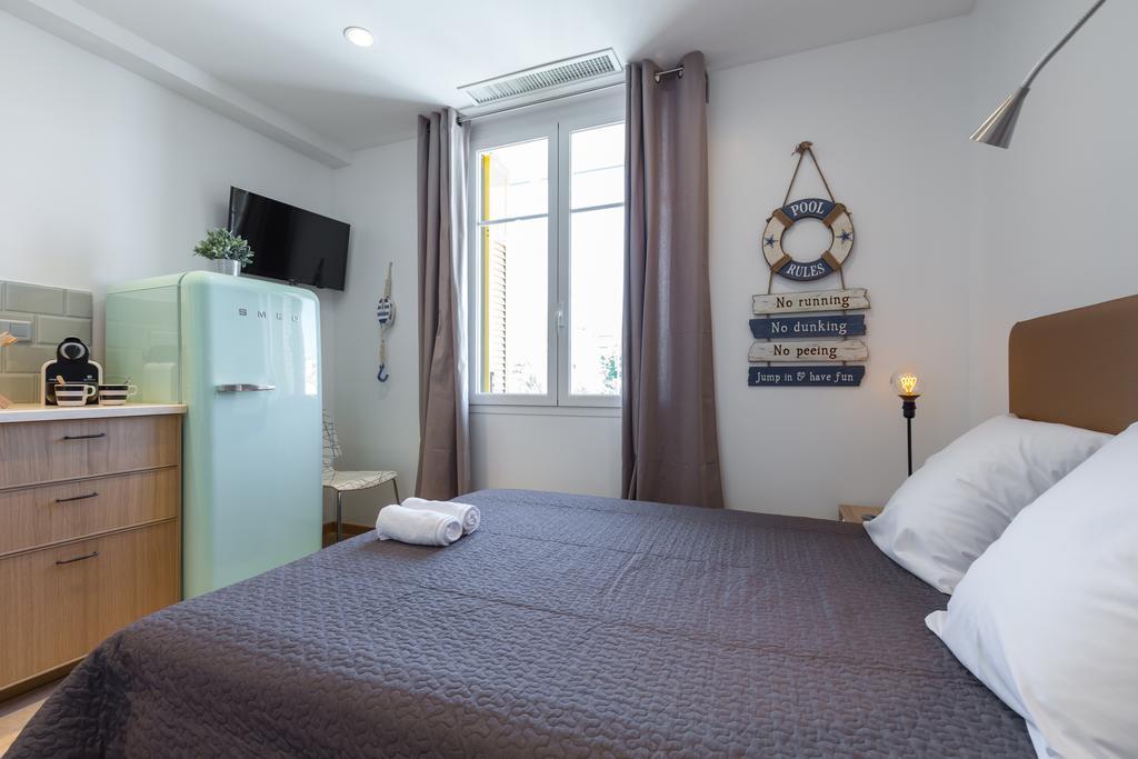 Palais Saint Pierre Apartment Cagnes-sur-Mer Ngoại thất bức ảnh