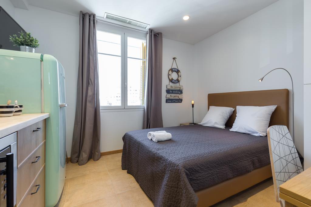 Palais Saint Pierre Apartment Cagnes-sur-Mer Ngoại thất bức ảnh